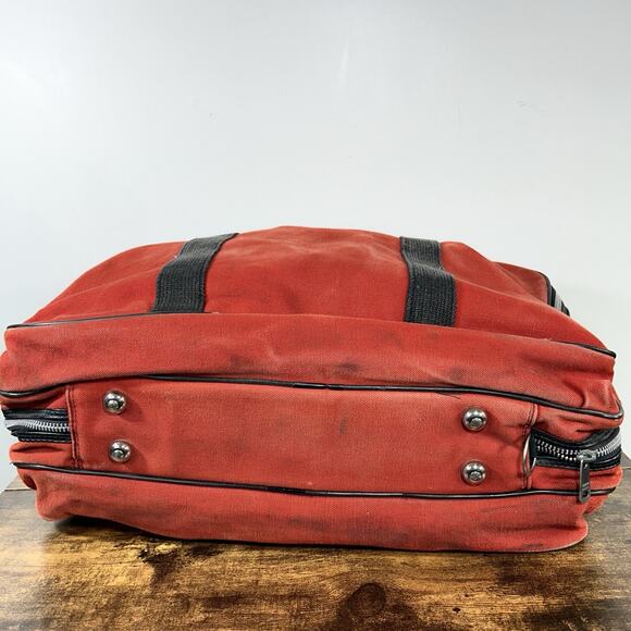 Vintage Soft Carry On Suitcase Bag Red With Black Trim Made In Korea 12 x 19 x 8 - Picture 3 of 14